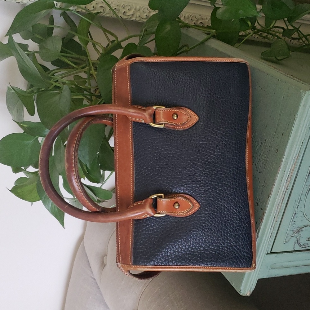 Vintage 90s Dooney Bourke Doctors Bag - Picture 4 of 13